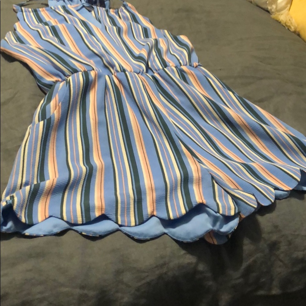 Francescas Spring Romper - Picture 2 of 5